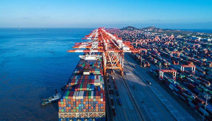 經濟復蘇推動進口飆升,2021年美國貿易逆差創紀錄新高|界面新聞 &middot; 天